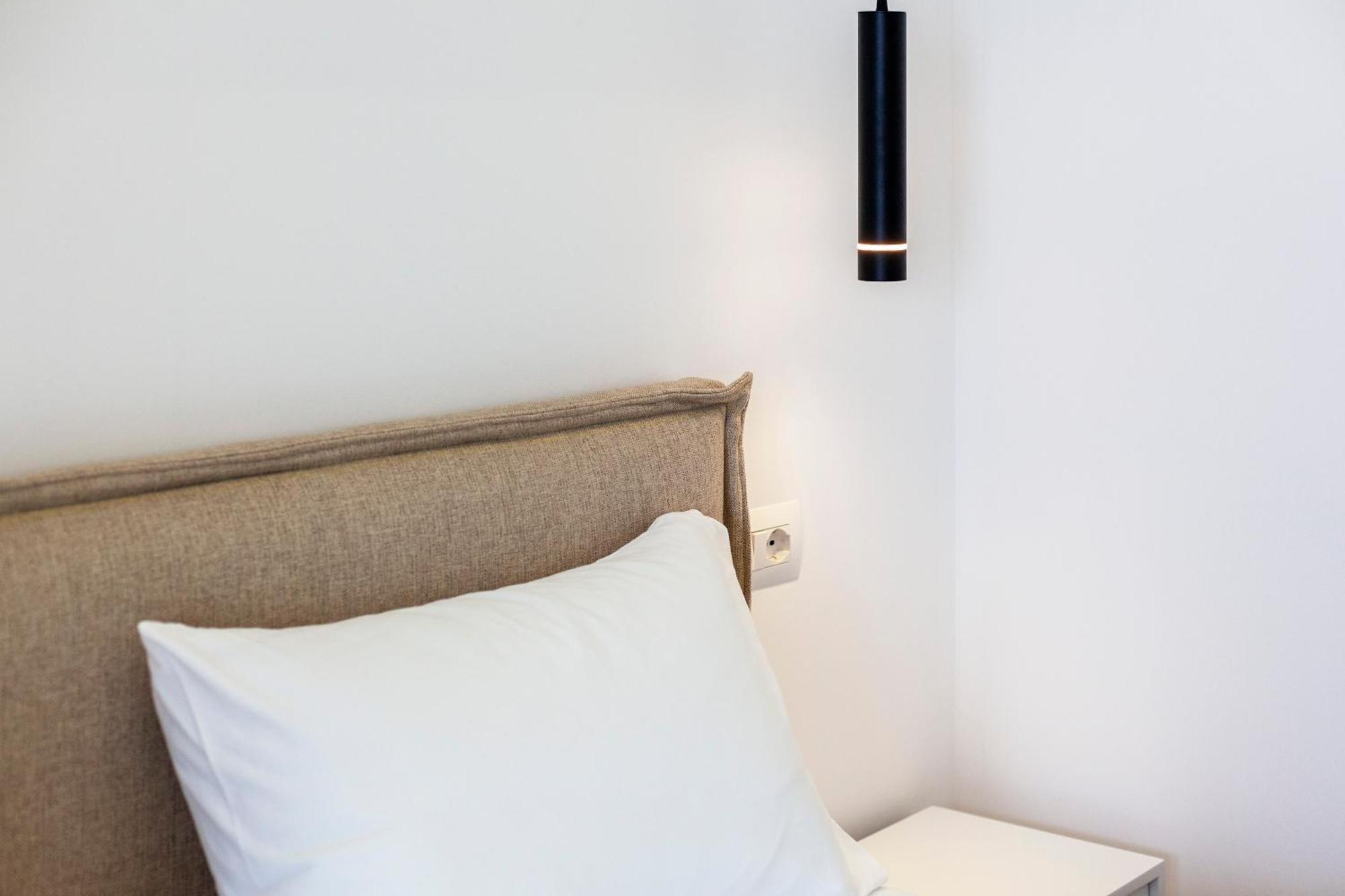 Ionio Rooms Himare Exterior photo