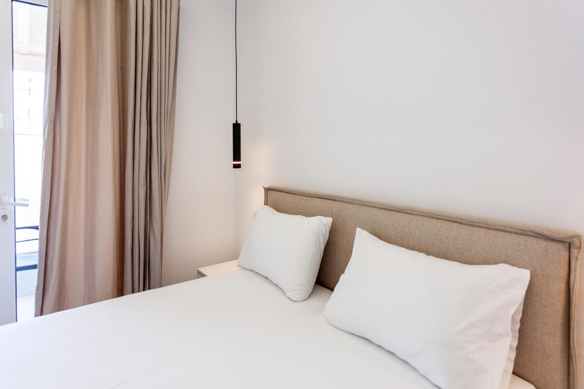 Ionio Rooms Himare Exterior photo